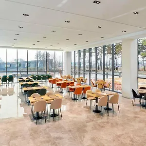 Отель Ibis Styles Ambassador Airport T2 Инчон